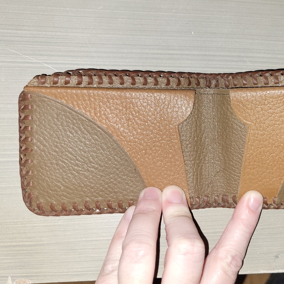 Vintage Tooled Leather Wallet - Picture 3 of 8
